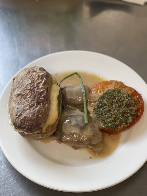 Traiteur avec services à l’assiette secteur Yvetot 76- TK Carrelage