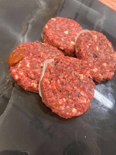 Steak Haché goût burger fait maison en boucherie-charcuterie à Allouville-Bellefosse près d’Yvetot