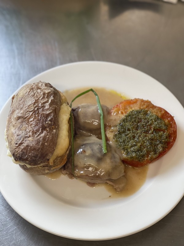 Traiteur avec services à l’assiette secteur Yvetot 76- TK Carrelage