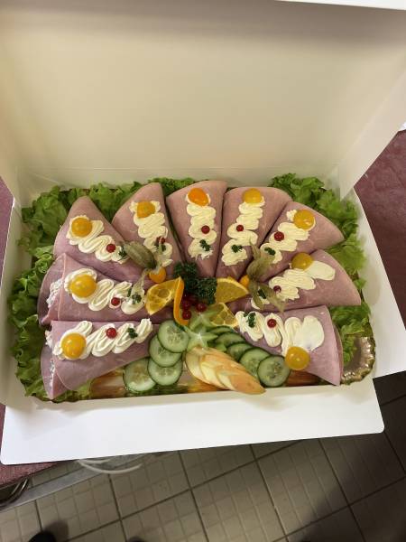 Cornet de jambon fait par un charcutier qualifié : boucherie charcuterie traiteur à Allouville-Bellefosse- La Boucherie du Chêne