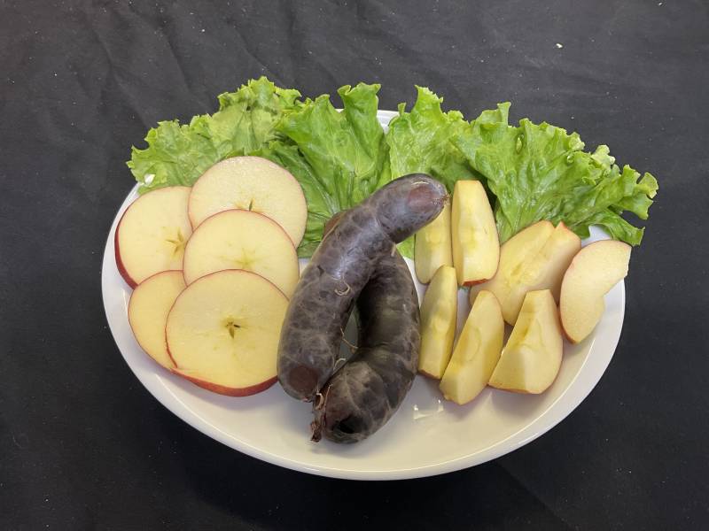 Boudins noirs faits maison par un charcutier expérimenté sur le secteur de Barentin