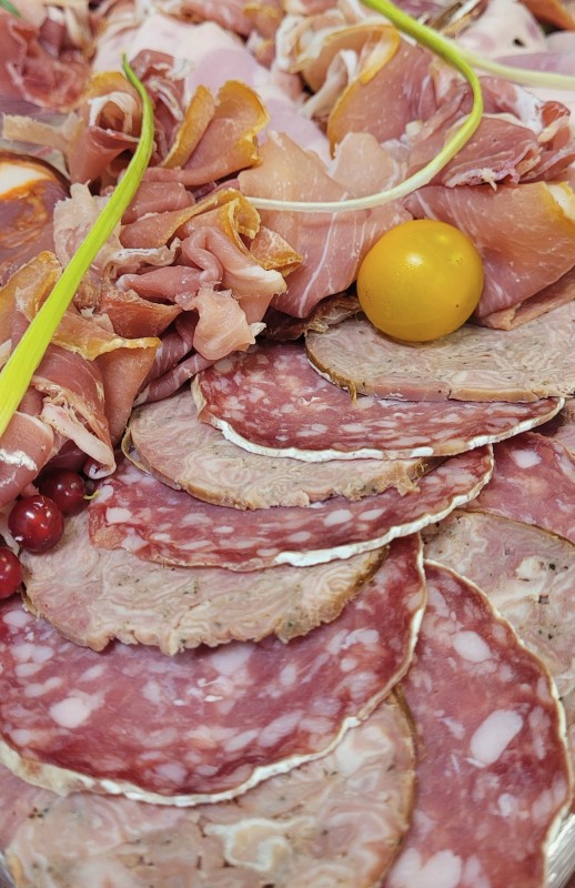 Plateau de charcuterie – La Boucherie Du Chêne à Allouville-Bellefosse