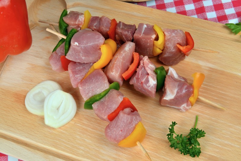 Brochettes de porc aux poivrons – Viande locale du Pays de Caux à La Boucherie du Chêne (76)